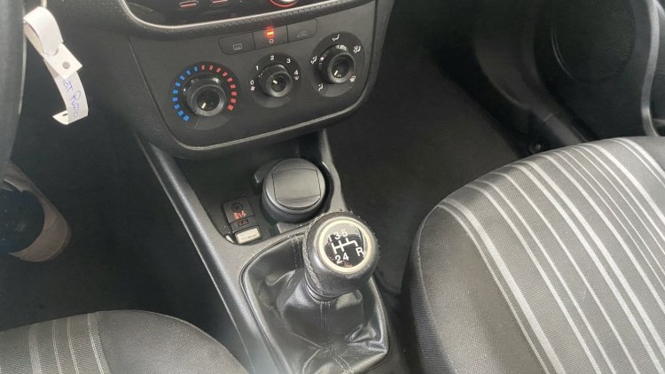 Fiat Punto Evo 1.2 "Tom Tom" (126 MIL KMs)