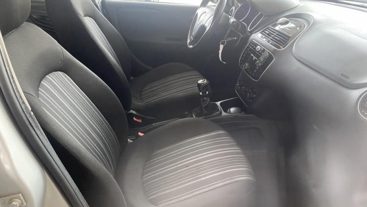 Fiat Punto Evo 1.2 "Tom Tom" (126 MIL KMs)