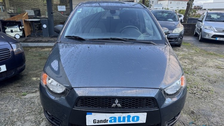 Mitsubishi Colt CZ3 1.3 Auto 30