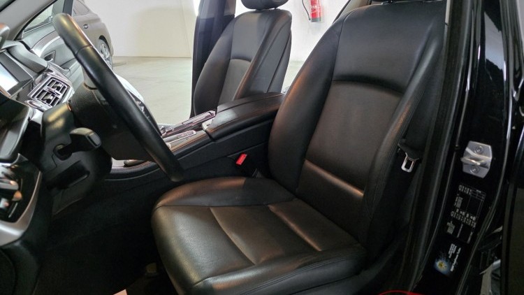 BMW S&eacute;rie 5 - 520