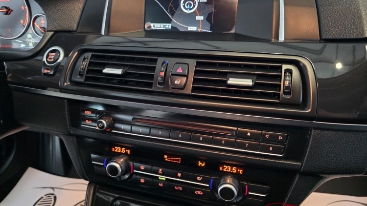 BMW S&eacute;rie 5 - 520