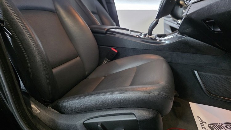 BMW S&eacute;rie 5 - 520