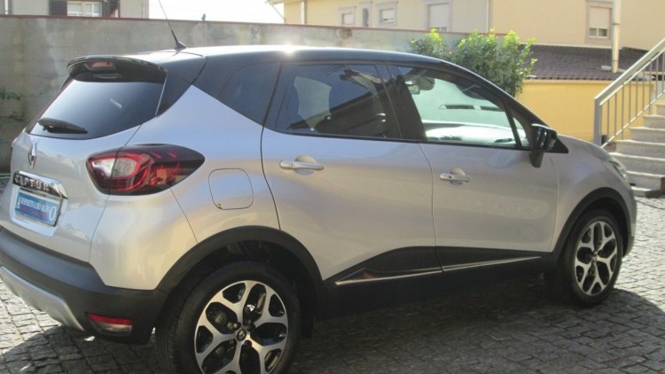 Renault Captur 0.9 TCe EXCLUSIVE