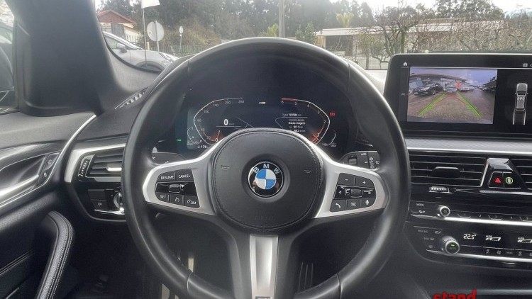 BMW S&eacute;rie 5 - 520 Pack M