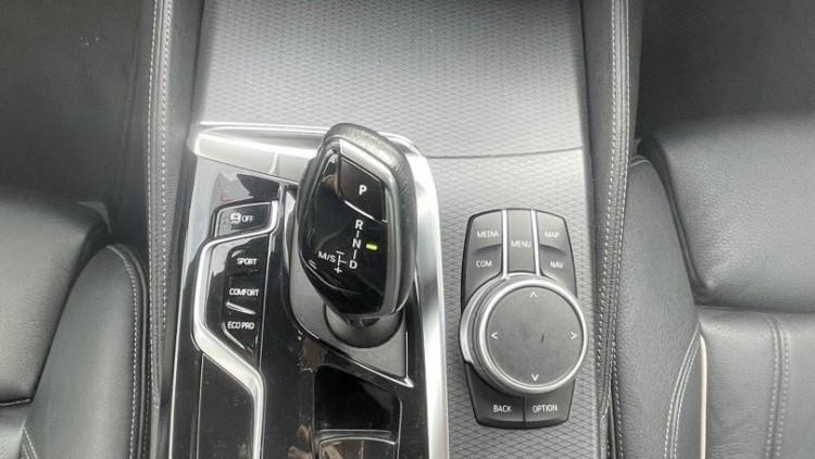 BMW S&eacute;rie 5 - 520 Pack M