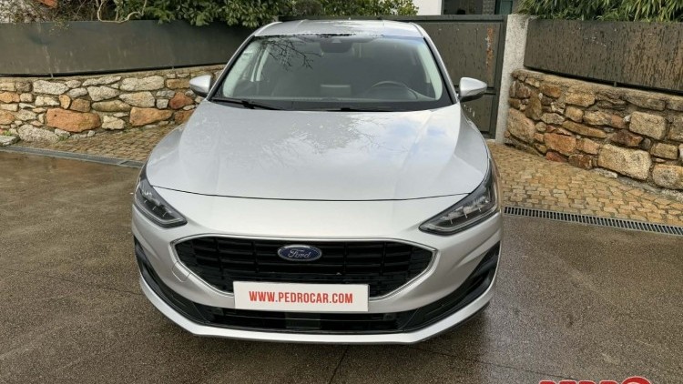 Ford Focus ECOBOOST MHEV CONNECTED