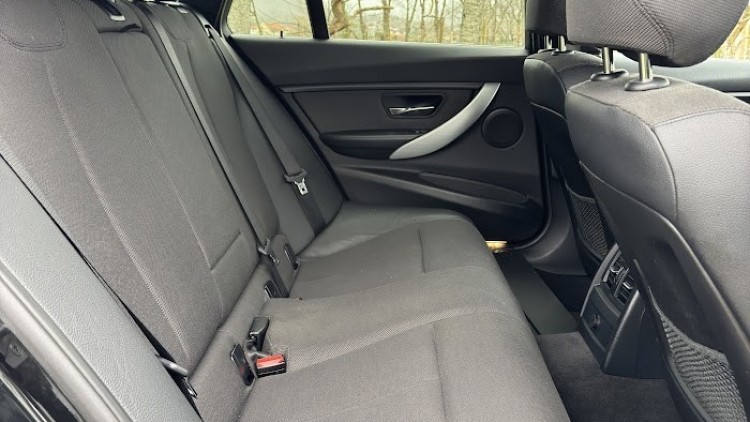 BMW S&eacute;rie 3 - 320 d Touring Modern