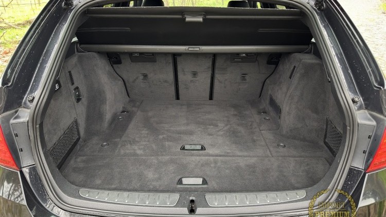 BMW S&eacute;rie 3 - 320 d Touring Modern