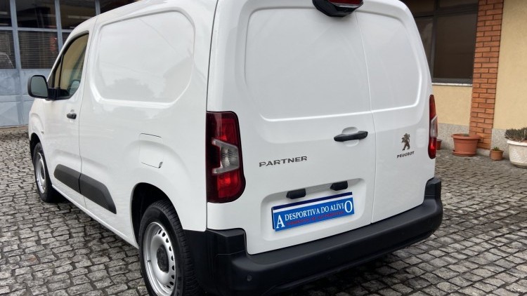 Peugeot Partner 1.6 Hdi 100cv CarPlay