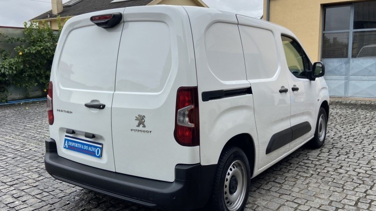 Peugeot Partner 1.6 Hdi 100cv CarPlay