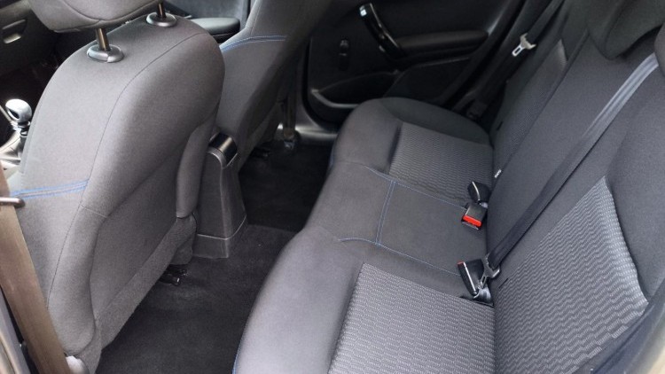Peugeot 208 1.5 BlueHDi Signature