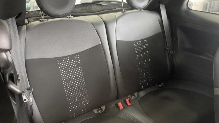 Fiat 500 1.0 Hybrid "Connect" (122 MIL KMs)