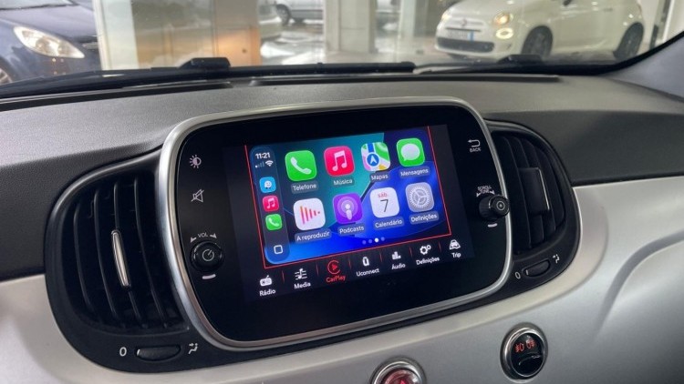 Fiat 500 1.0 Hybrid "Connect" (122 MIL KMs)