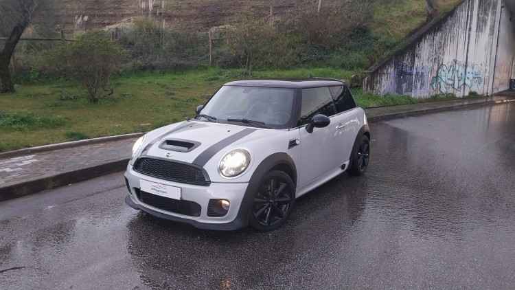 Mini Cooper John Cooper Works