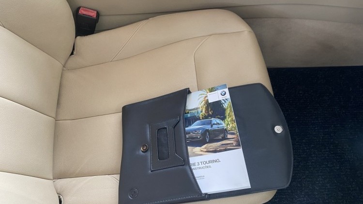 BMW S&eacute;rie 3 - 316 d Touring "Line Luxury" (135 MIL KMs)