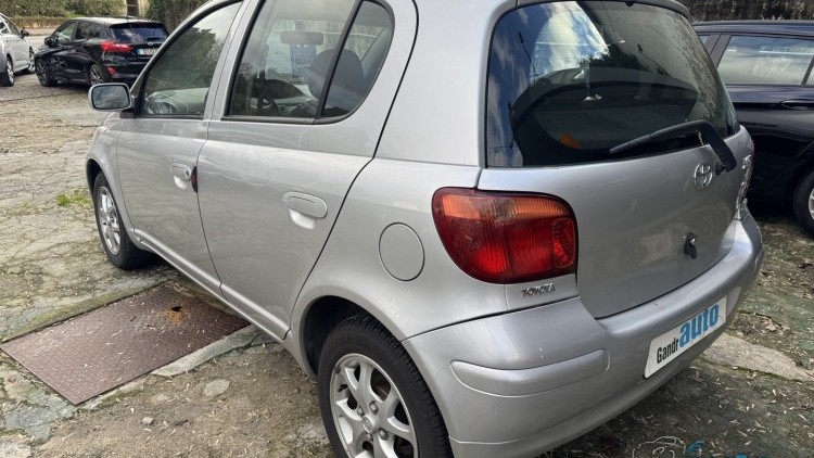 Toyota Yaris 1.0 VVT-I C Caixa Autom&aacute;tica