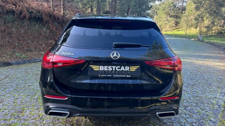 Mercedes-Benz Classe C300E AMG Line