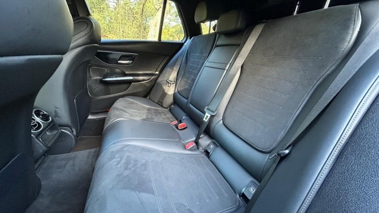 Mercedes-Benz Classe C300E AMG Line