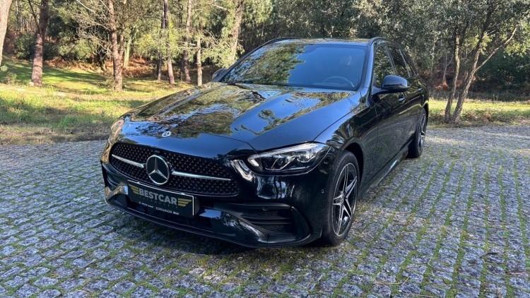 Mercedes-Benz Classe C300E AMG Line