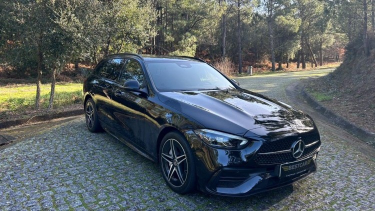 Mercedes-Benz Classe C300E AMG Line