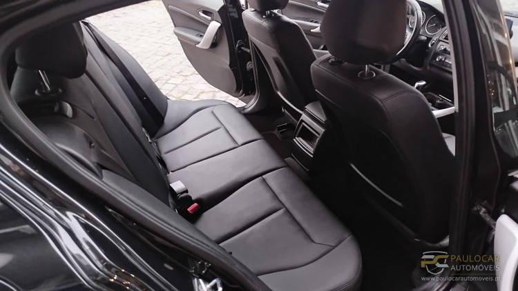 BMW S&eacute;rie 1 - 116 d Sport