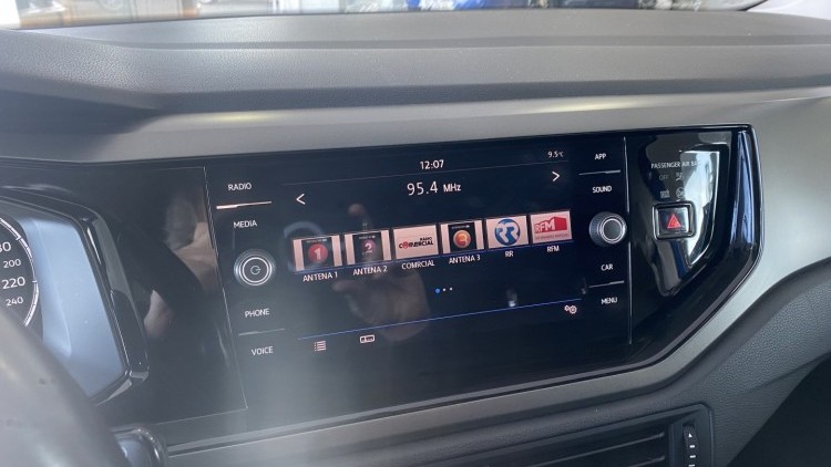 Volkswagen Polo 1.0 TSI (97 MIL KMs)