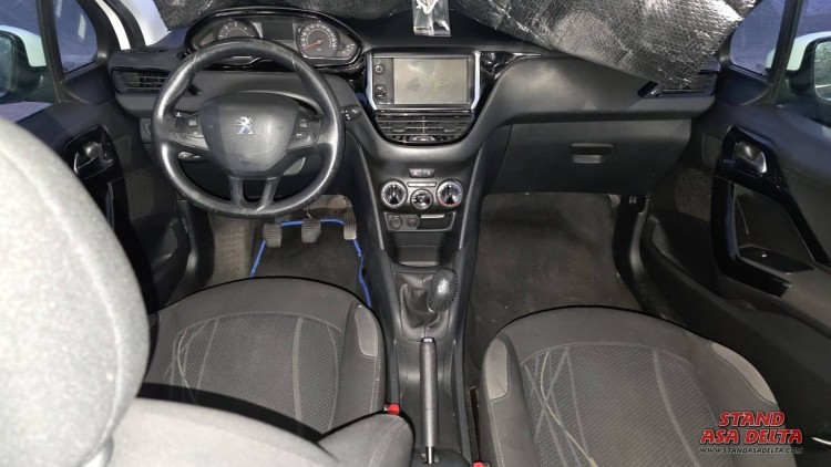 Peugeot 208 1.4 HDI