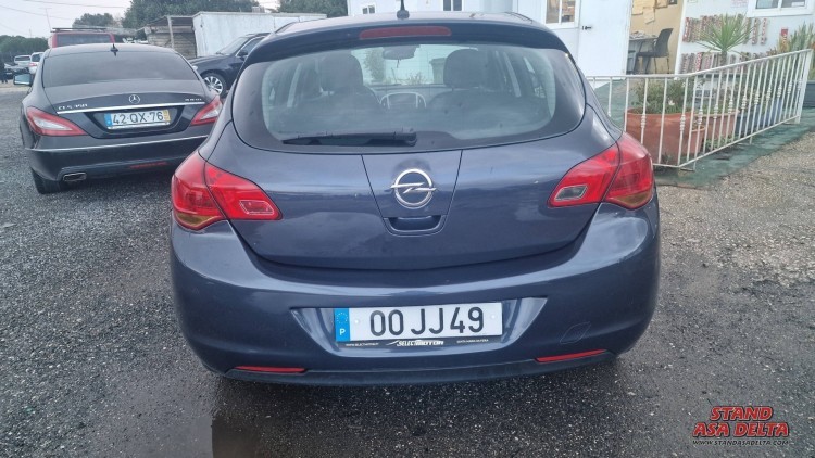 Opel Astra 1.3 CDTI
