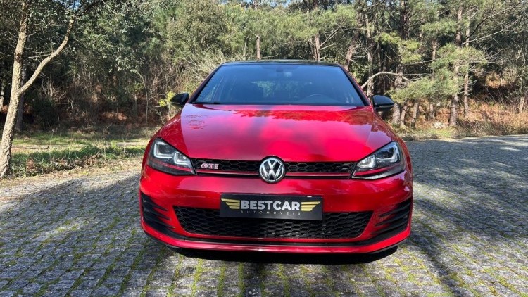 Volkswagen Golf GTi 2.0 Performace