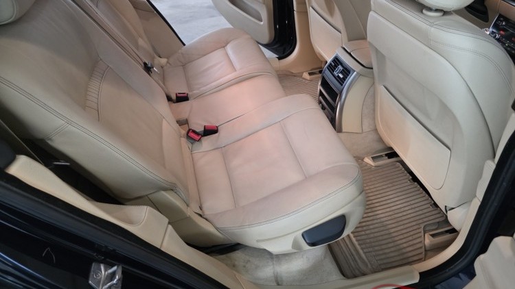 BMW S&eacute;rie 5 - 520 GT Luxury