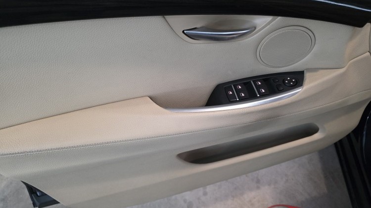 BMW S&eacute;rie 5 - 520 GT Luxury
