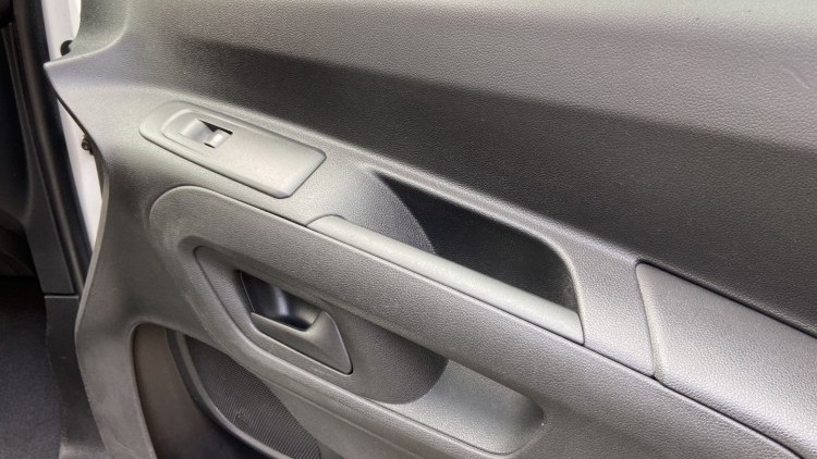 Peugeot Partner 1.6 Hdi 100cv Premium CarPlay