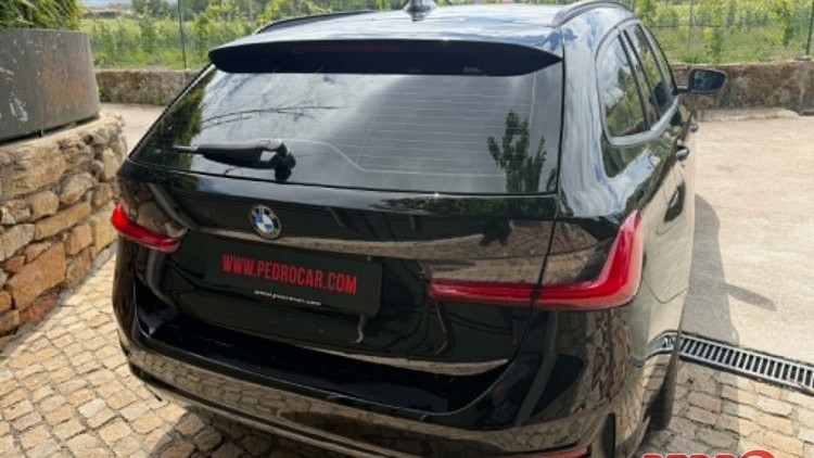 BMW S&eacute;rie 3 - 318 SPORT