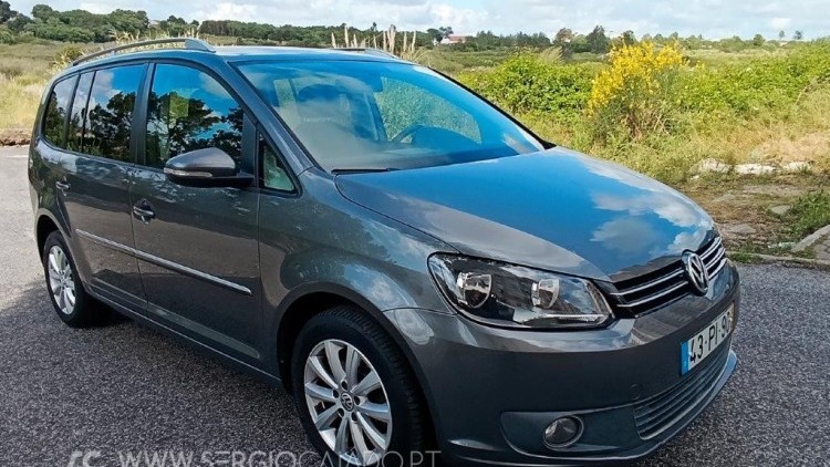 Volkswagen Touran 1.6 TDI 105 CV 7 Lugares