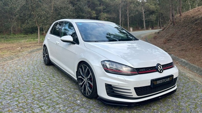 Volkswagen Golf VII 2.0 GTi Performance