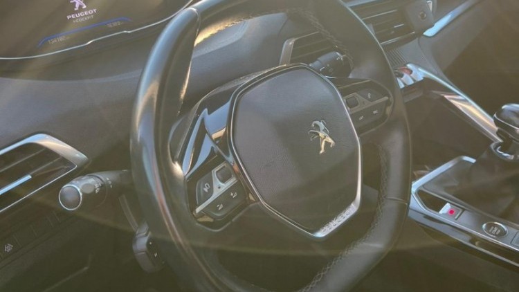 Peugeot 5008 ALLURE