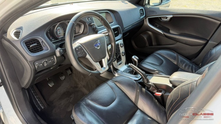 Volvo V40 Cross Country/ocean race2.0 D2