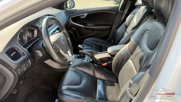 Volvo V40 Cross Country/ocean race2.0 D2