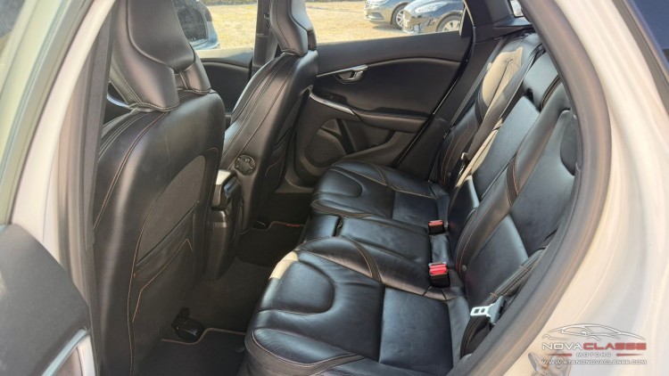 Volvo V40 Cross Country/ocean race2.0 D2
