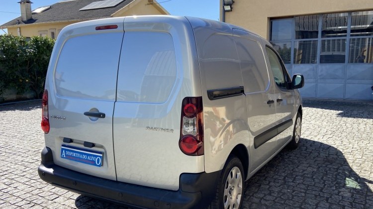 Peugeot Partner 1.6 Hdi 3 Lug GPS