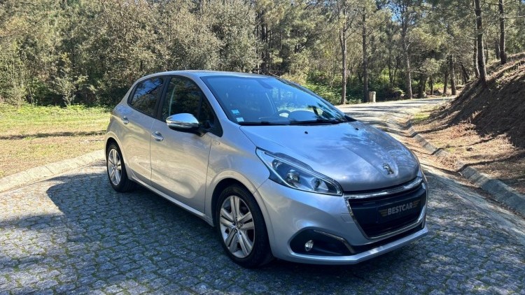 Peugeot 208 1.2 PureTech Style