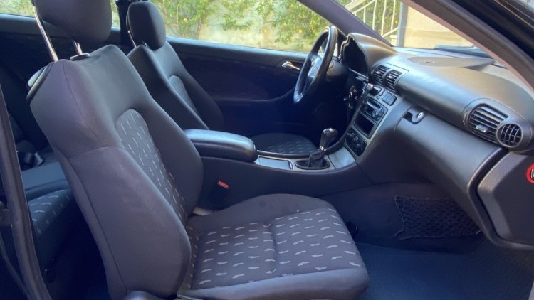 Mercedes-Benz Classe C 220 CDI COUPE