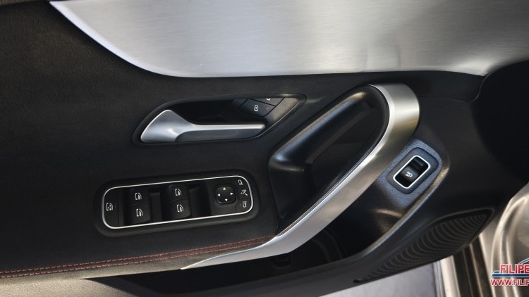 Mercedes-Benz Classe CLA 200 CDI PACK AMG