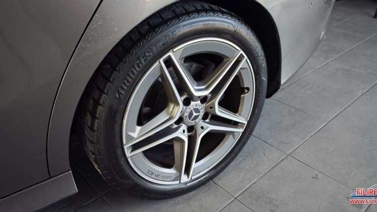 Mercedes-Benz Classe CLA 200 CDI PACK AMG