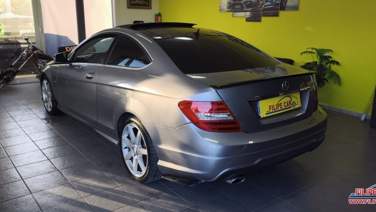Mercedes-Benz Classe C 250 CDI AMG