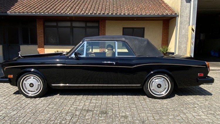 Rolls Royce Corniche CONVERTIBLE