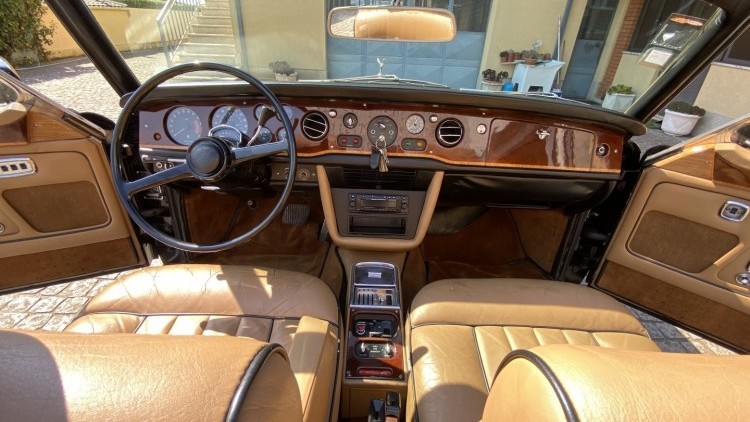 Rolls Royce Corniche CONVERTIBLE