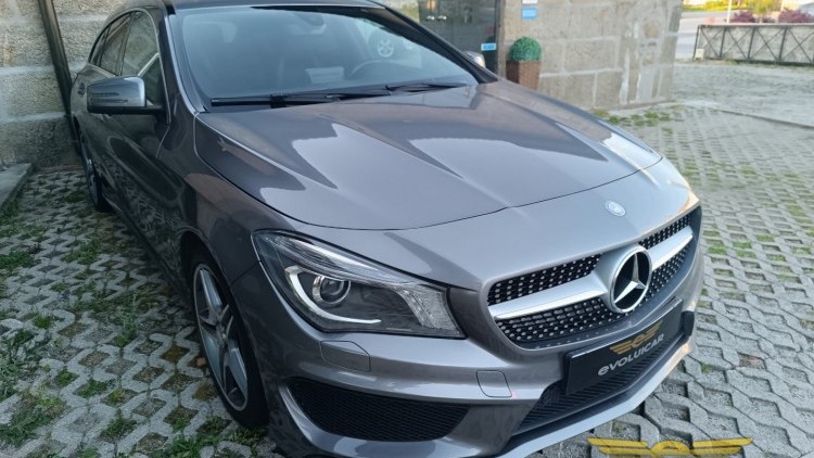 Mercedes-Benz Classe CLA 180 AMG
