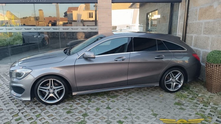 Mercedes-Benz Classe CLA 180 AMG
