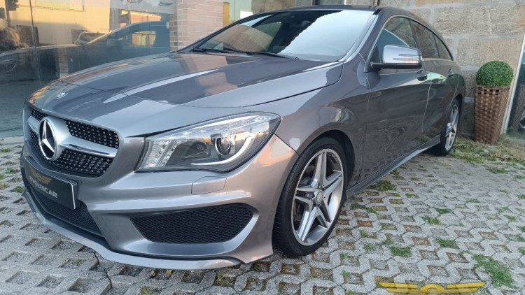 Mercedes-Benz Classe CLA 180 AMG